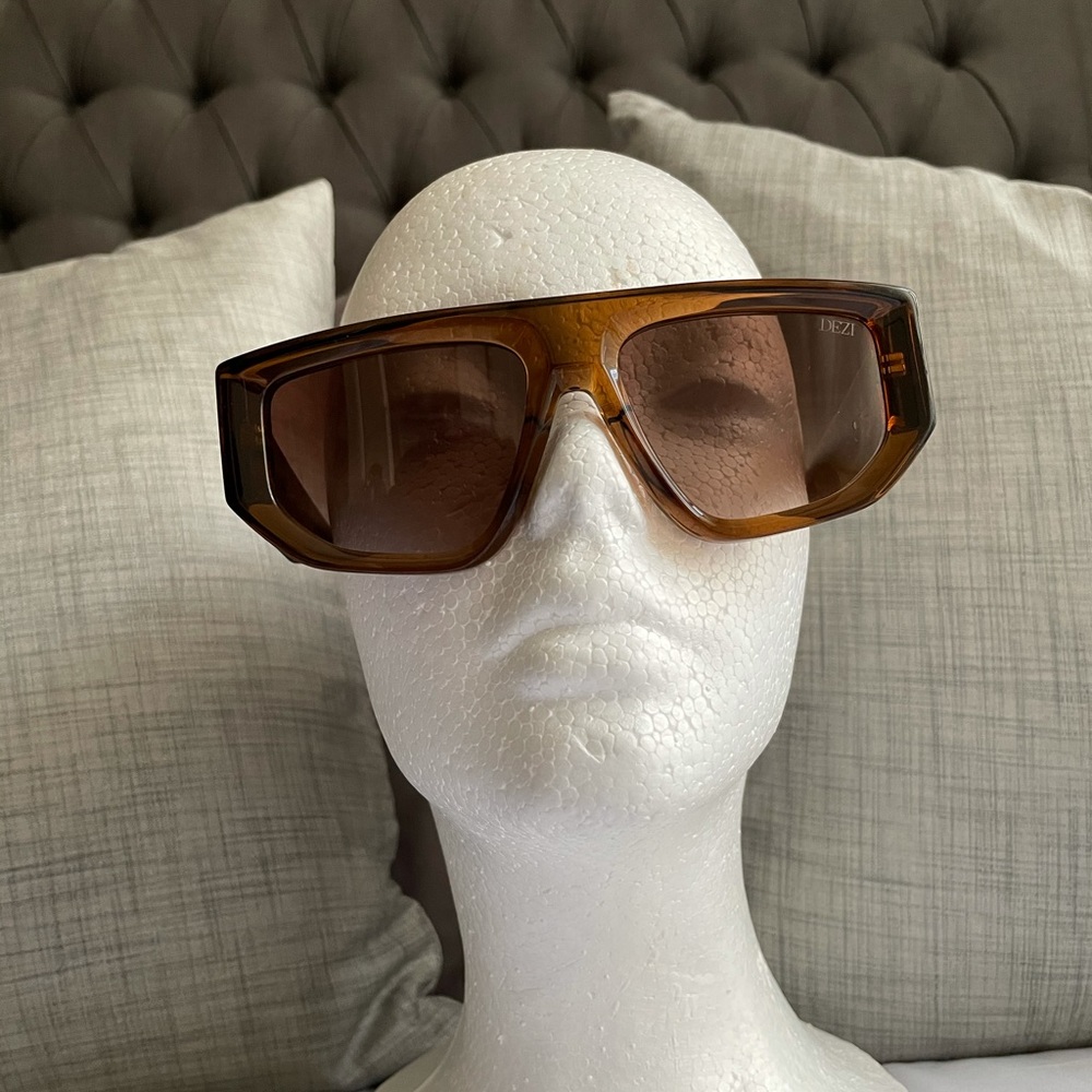 DEZI backtrack Amber